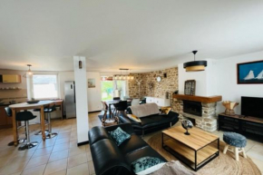 Nice 130m with TERRACE - GARDEN in Vannes